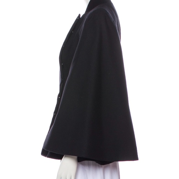 Alexander McQueen virgin wool cape. Size 4 IT 40 - Picture 2 of 4
